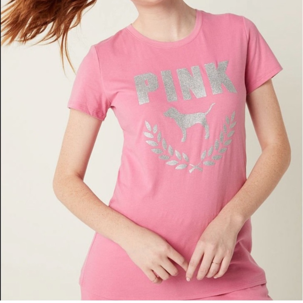 VS Pink Glitter Everyday Tee T-shirt pink with silver glitter dog & laurels